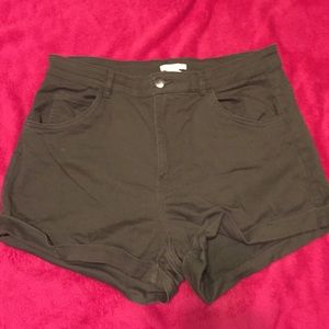 H&M High Waisted shorts!